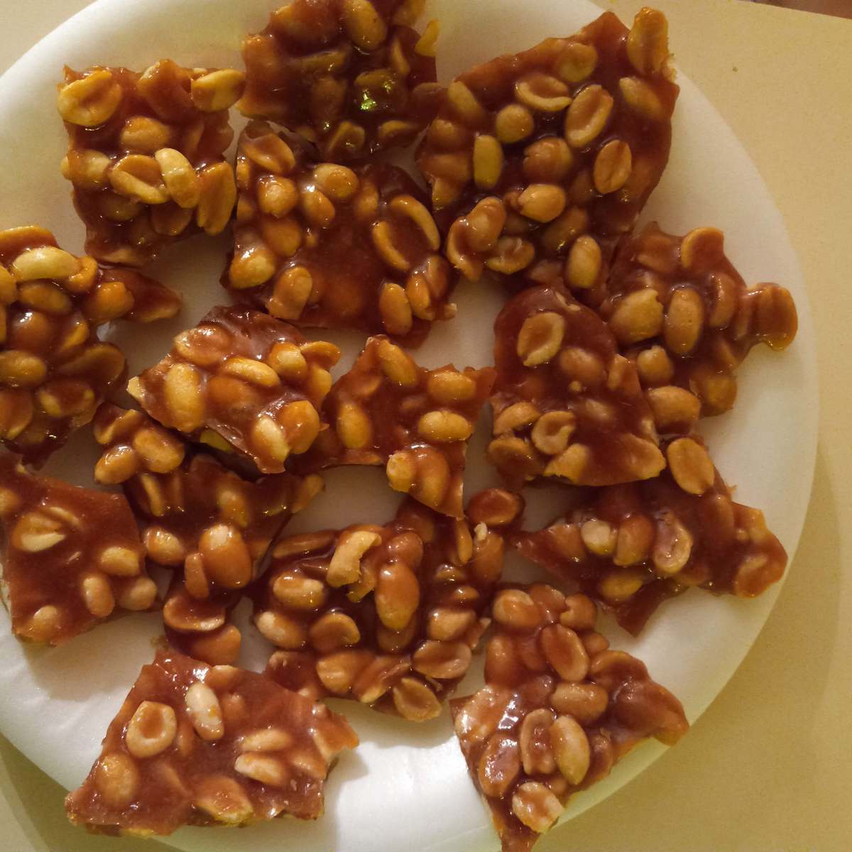 Easy Homemade Peanut Brittle Recipe