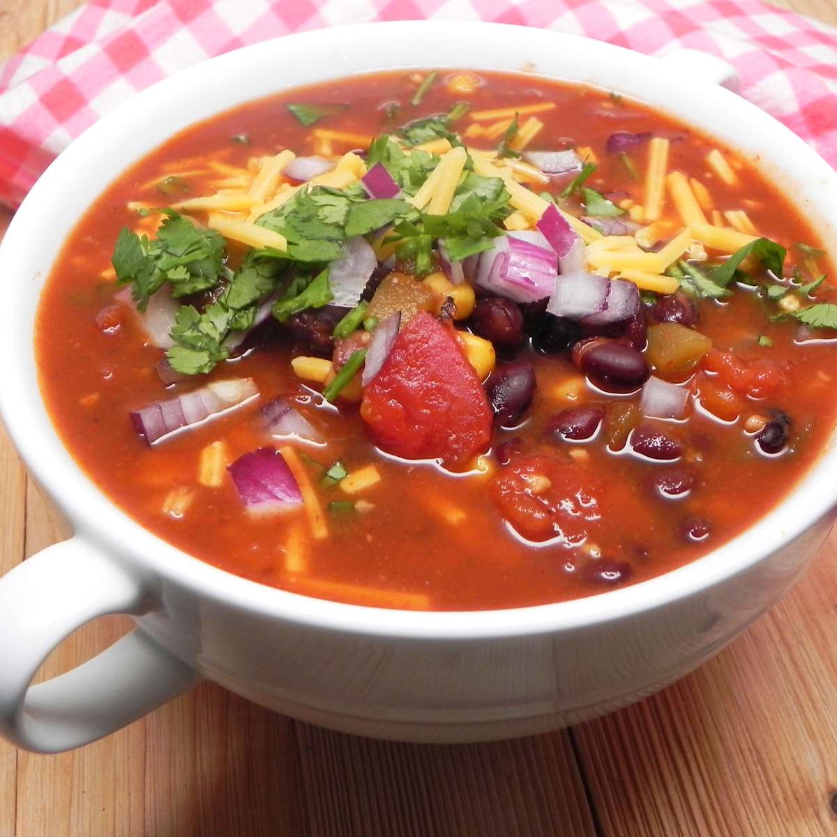 Easy & Delicious Chicken Enchilada Soup Recipe