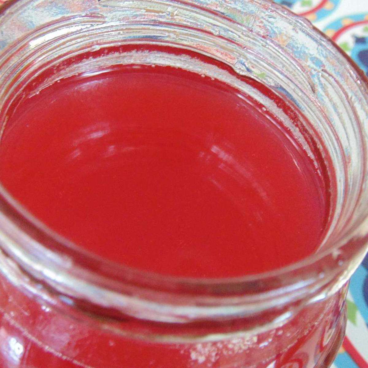 Easy Homemade Raspberry Syrup Recipe for Drinks