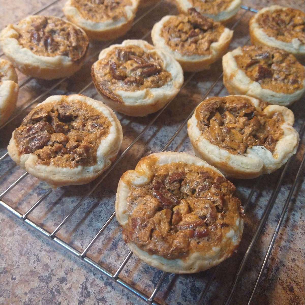 Irresistible Pecan Tarts: A Simple Recipe