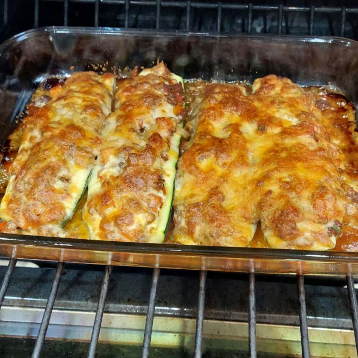 Taco Stuffed Zucchini Boats: A Delicious Low-Carb Meal