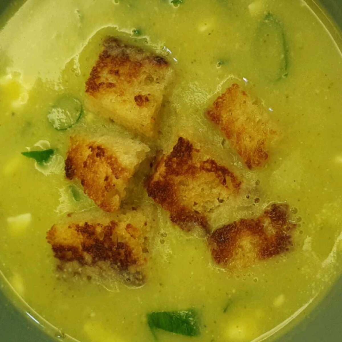 Easy Homemade Broccoli Soup Recipe