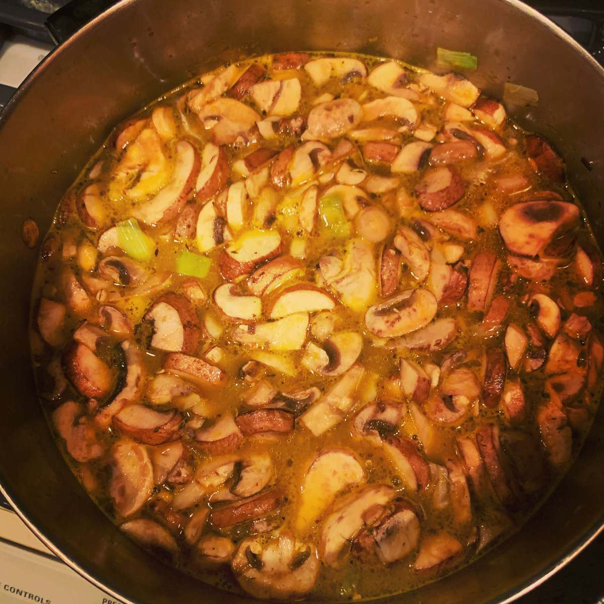 Quick & Easy Mushroom Barley Soup Recipe