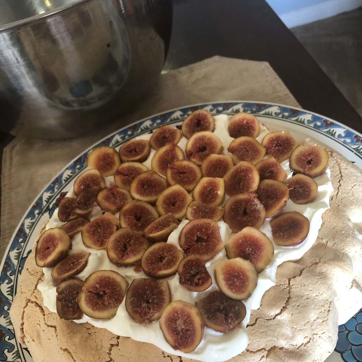 Ultimate Pavlova Recipe: Light, Airy, and Delicious!