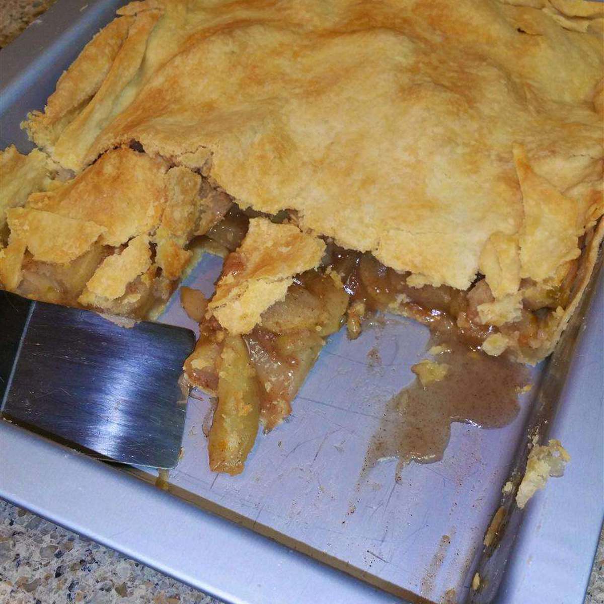 Easy Apple Slice Squares Recipe