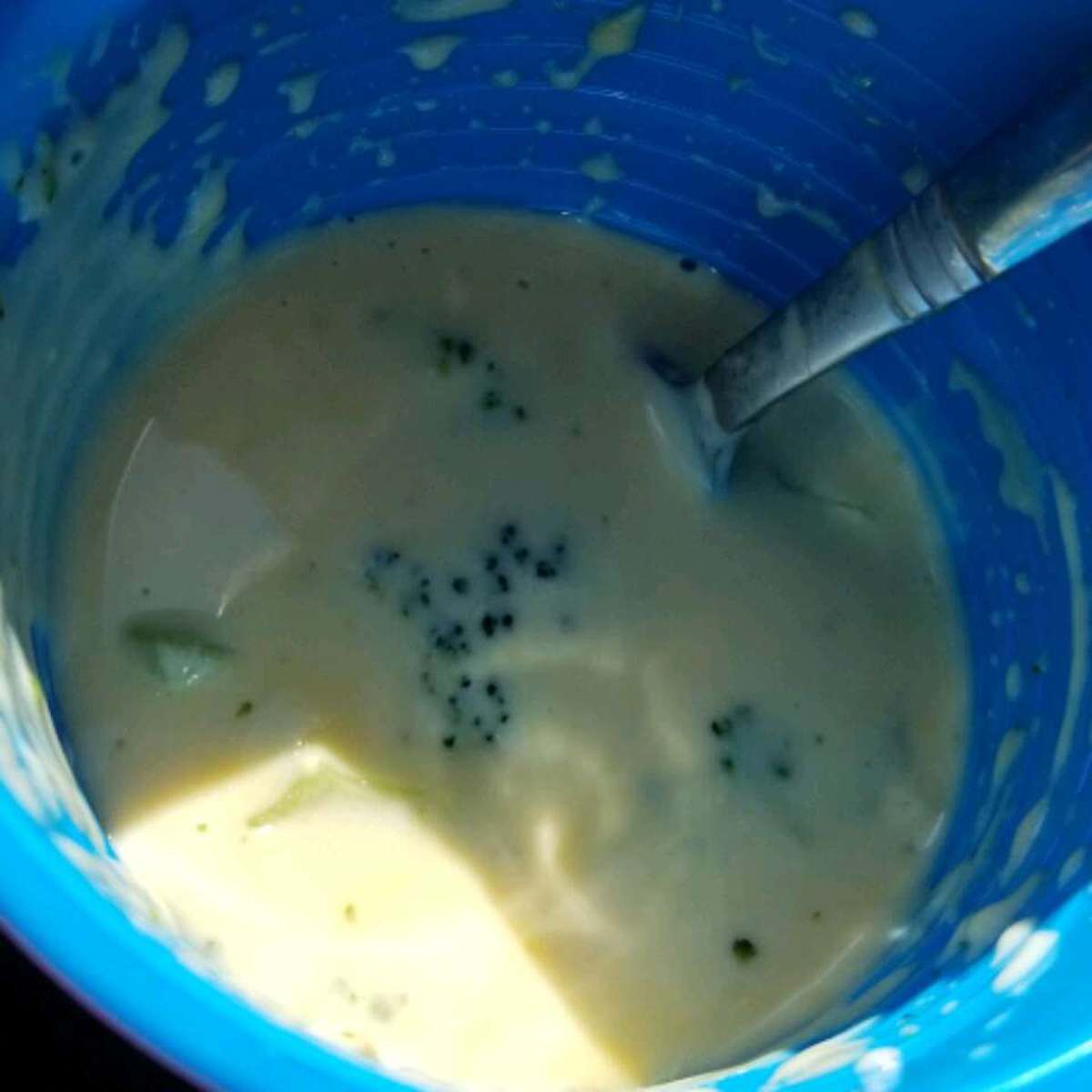 Easy Velveeta Broccoli Cheese Soup Recipe