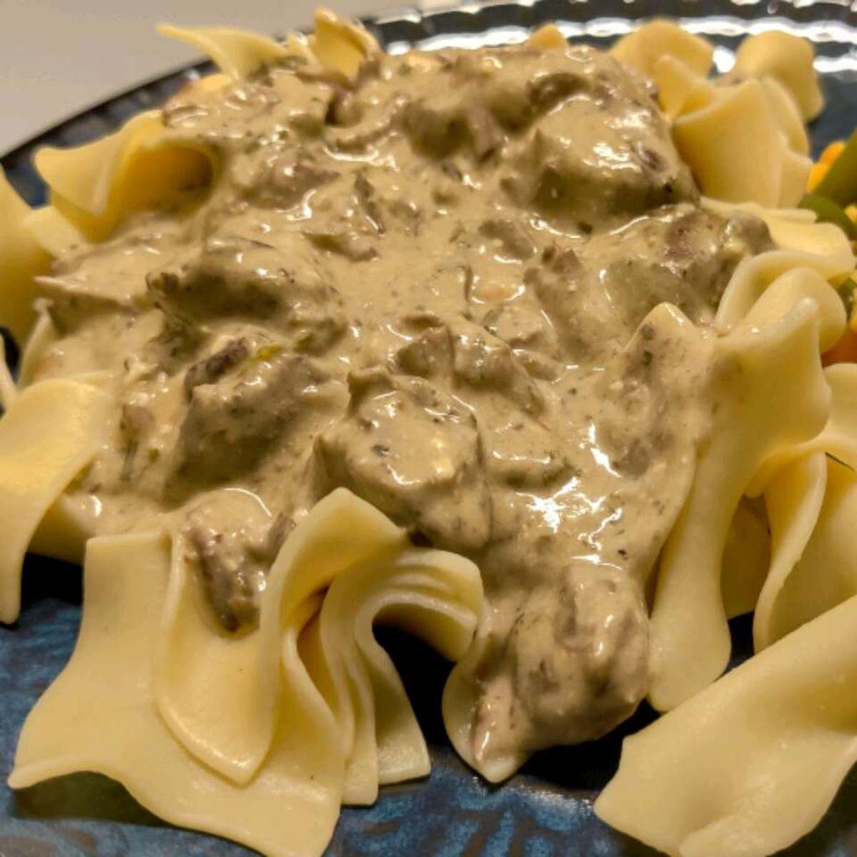 Effortless Slow Cooker Beef Stroganoff Recipe