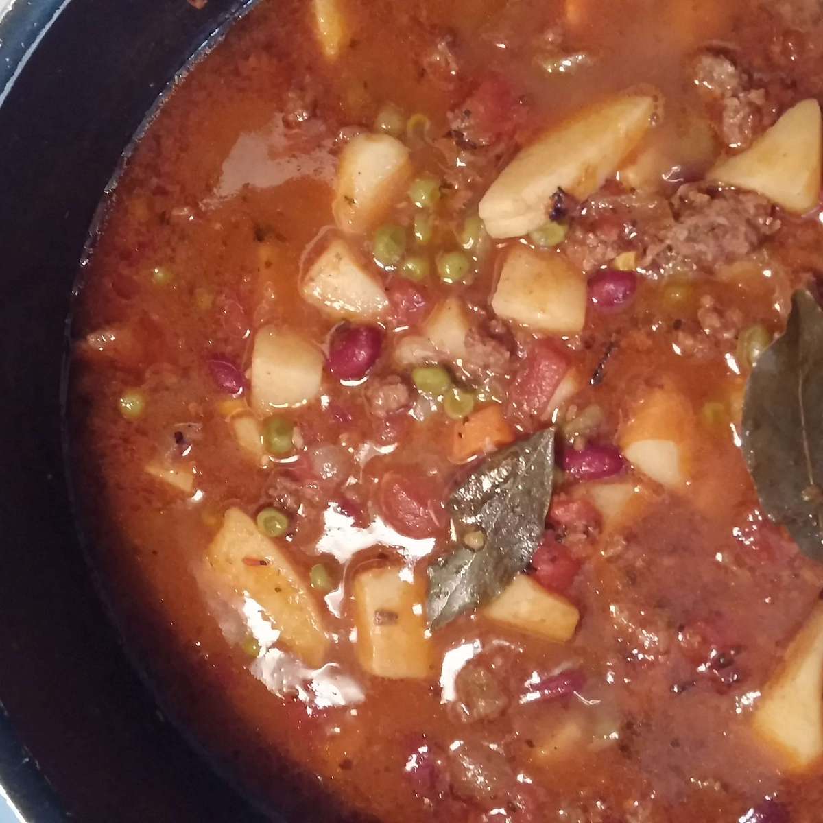 Slow Cooker Beef and Vegetable Soup Recipe: Grandma's Classic Comfort Food