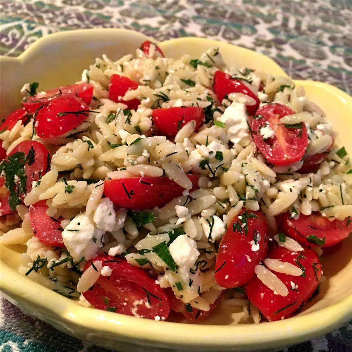 Mediterranean Orzo Salad with Tomatoes and Feta: Easy Recipe