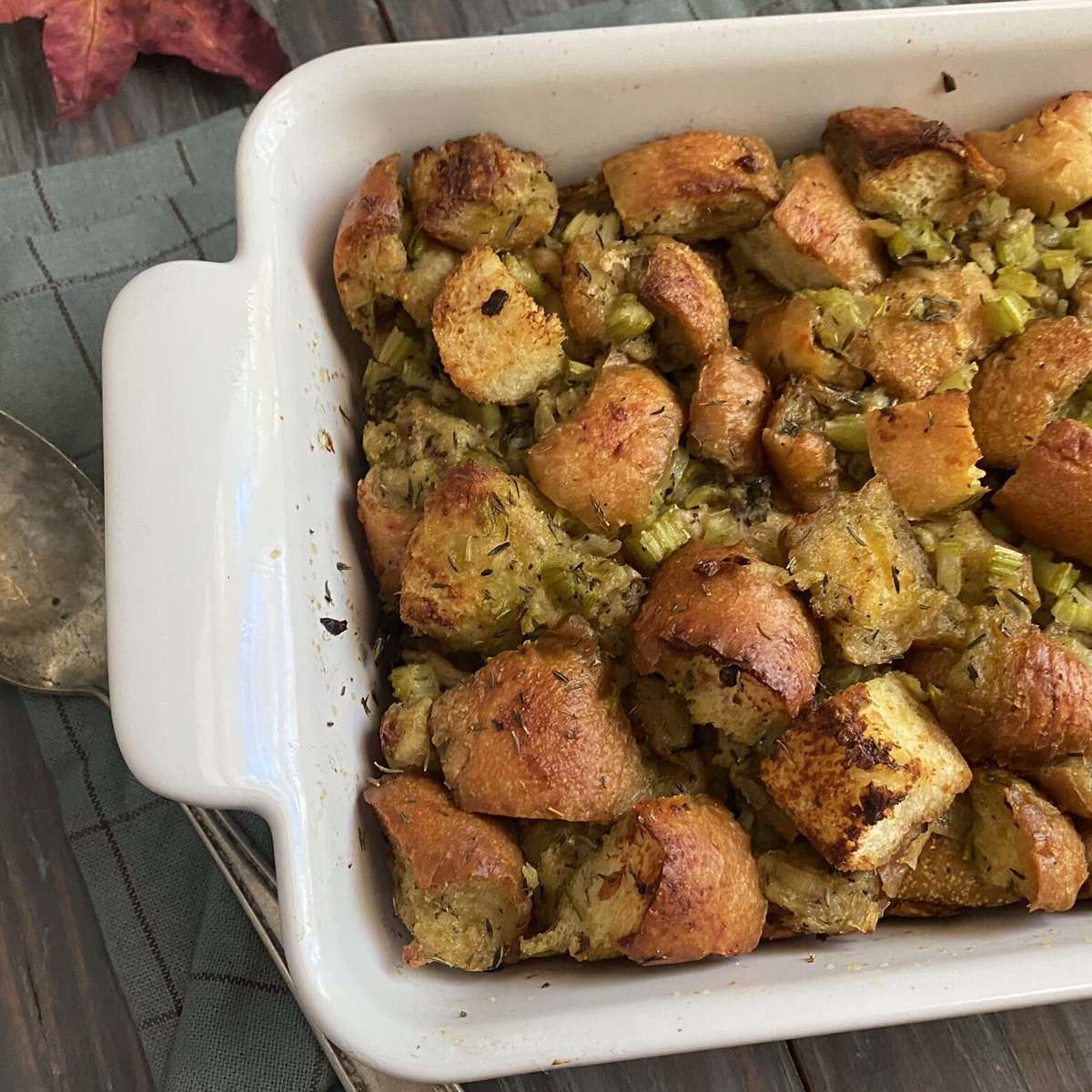 Classic Oyster Dressing: A Thanksgiving Tradition