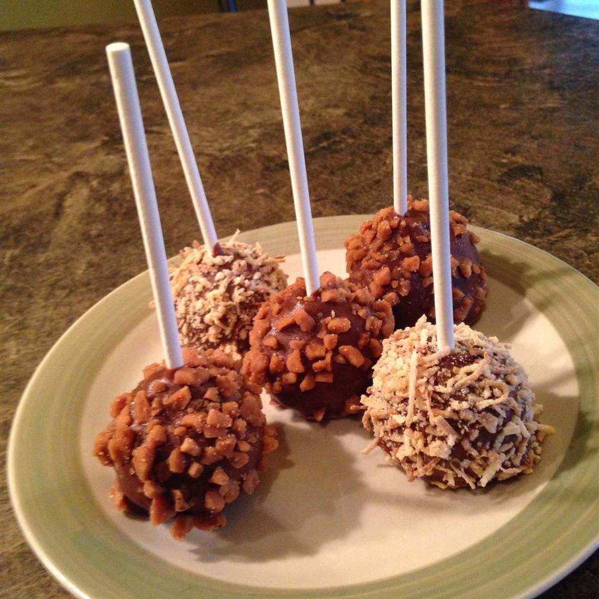 Easy Cheesecake Pops Recipe