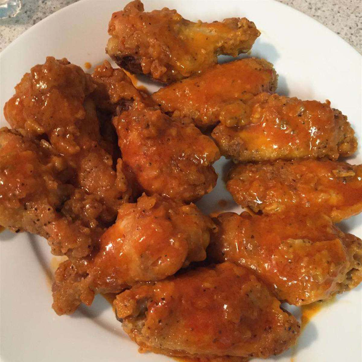Easy Buffalo Chicken Wings Recipe - Restaurant Style