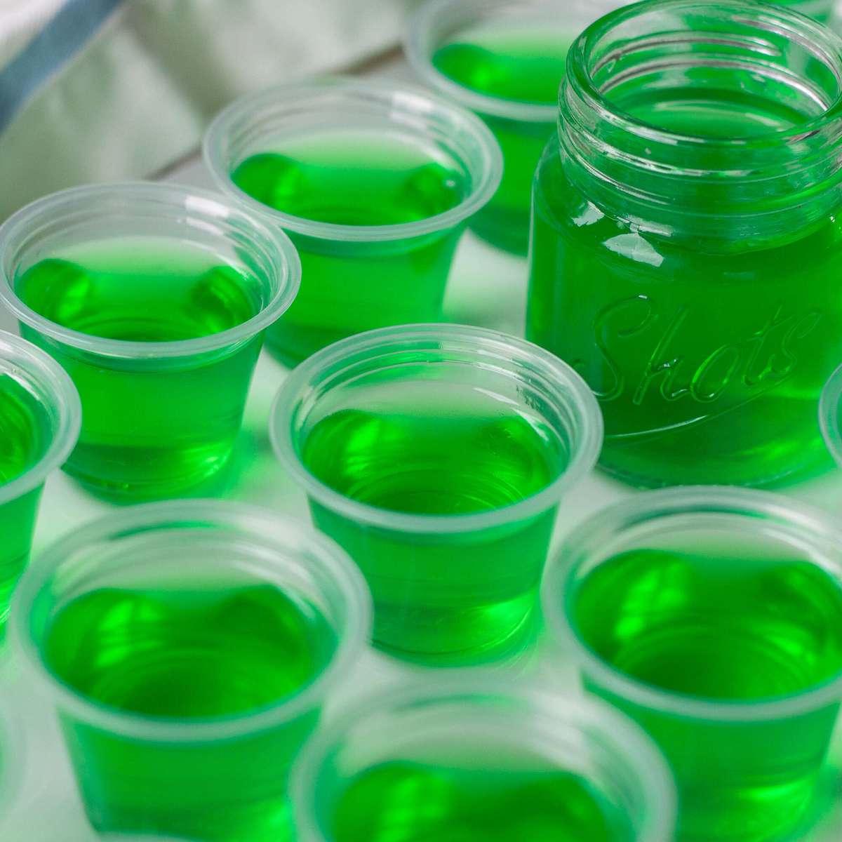 Easy Margarita Jell-O Shots Recipe
