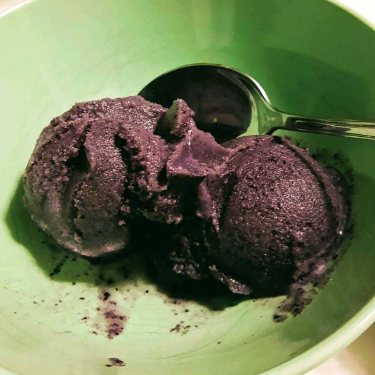 5-Minute Homemade Fruit Ice Cream Recipe