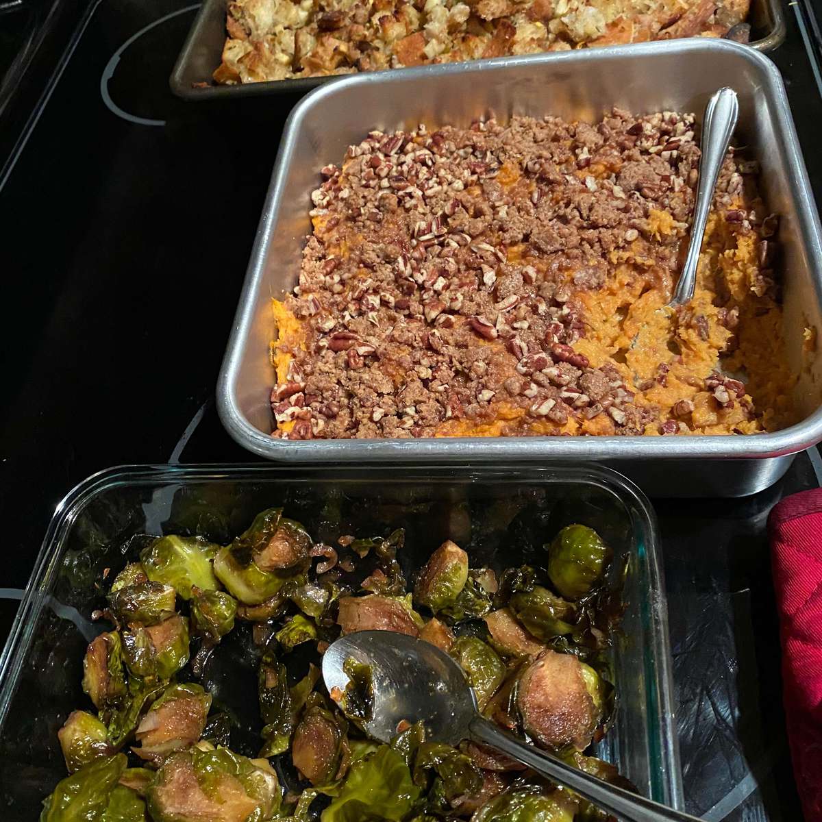 Delicious Sausage, Apple, and Cranberry Stuffing Recipe