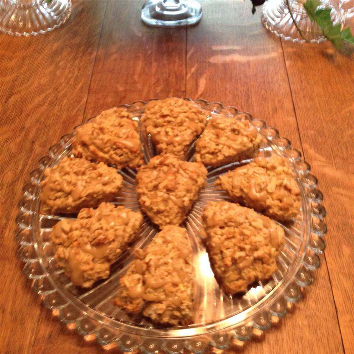 Pumpkin Oat Scones: A Delicious Fall Baking Recipe