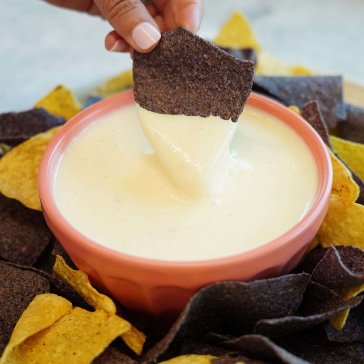 Easy Restaurant-Style White Queso Dip Recipe