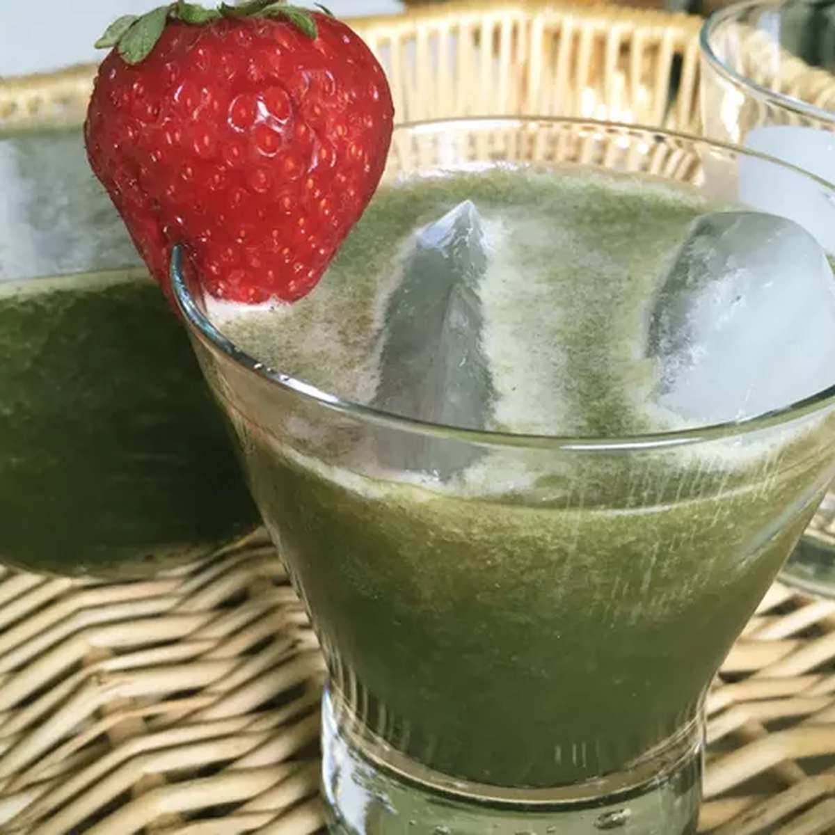 Strawberry Spinach Agua Fresca: A Refreshing Summer Drink