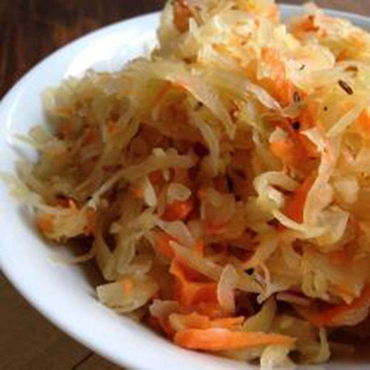 Authentic Polish Sauerkraut and Carrot Salad Recipe