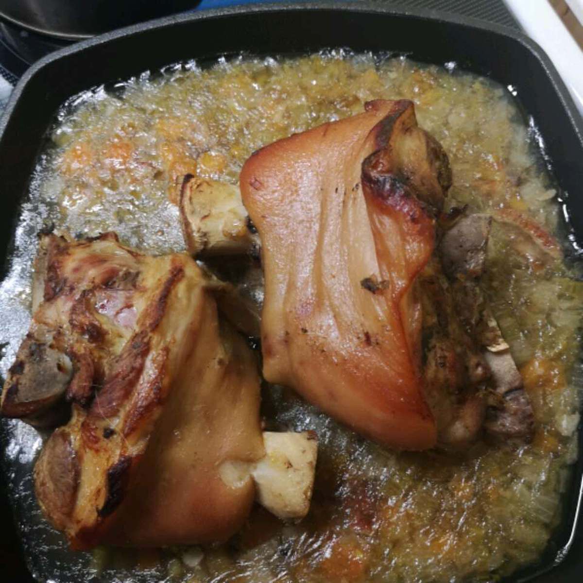 Authentic Schweinshaxe Recipe: Crispy German Pork Knuckle