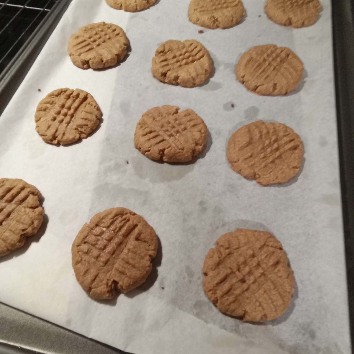 Easy 3-Ingredient Sugar-Free Peanut Butter Cookies Recipe