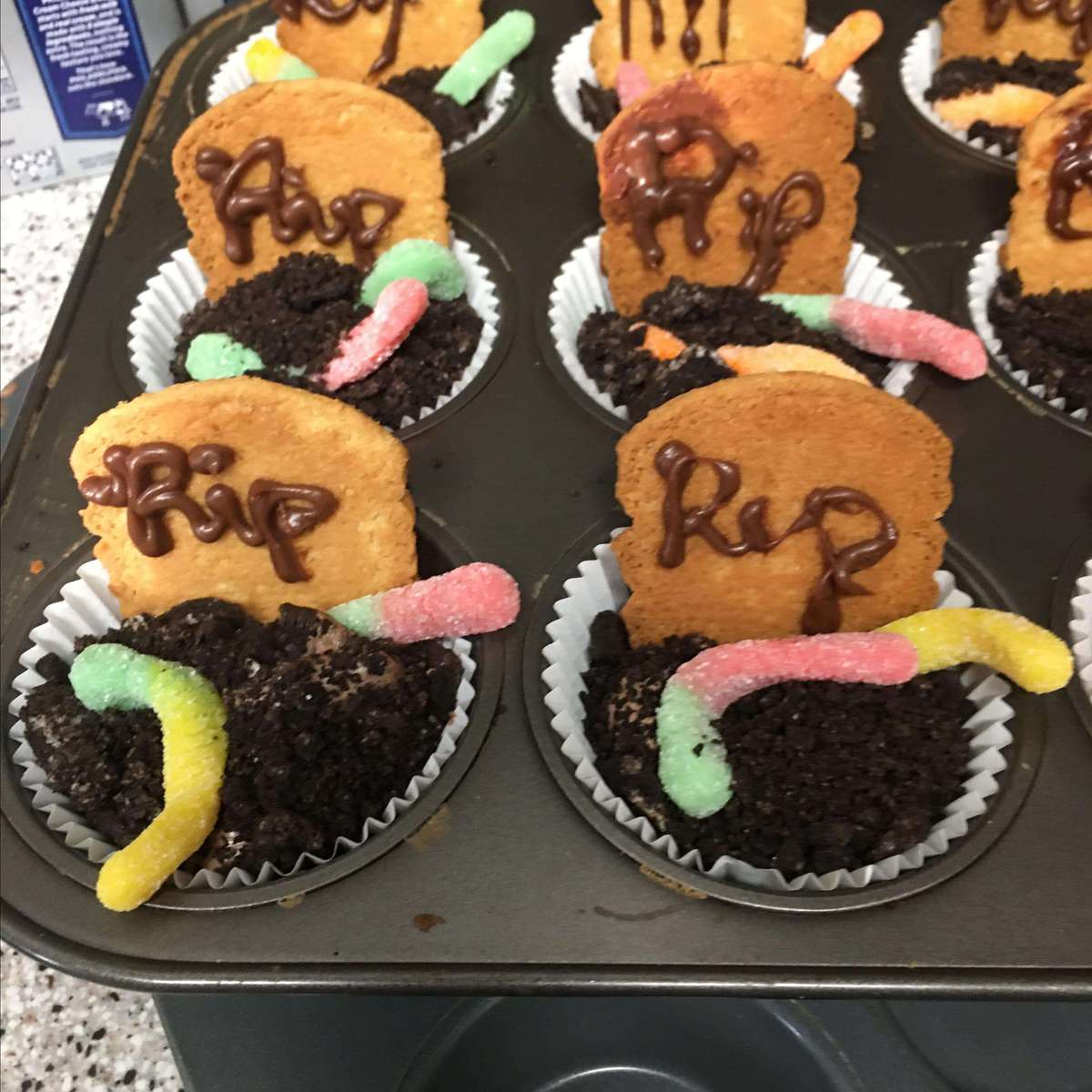 Easy Dirt Cups Recipe: A Fun Dessert for Kids