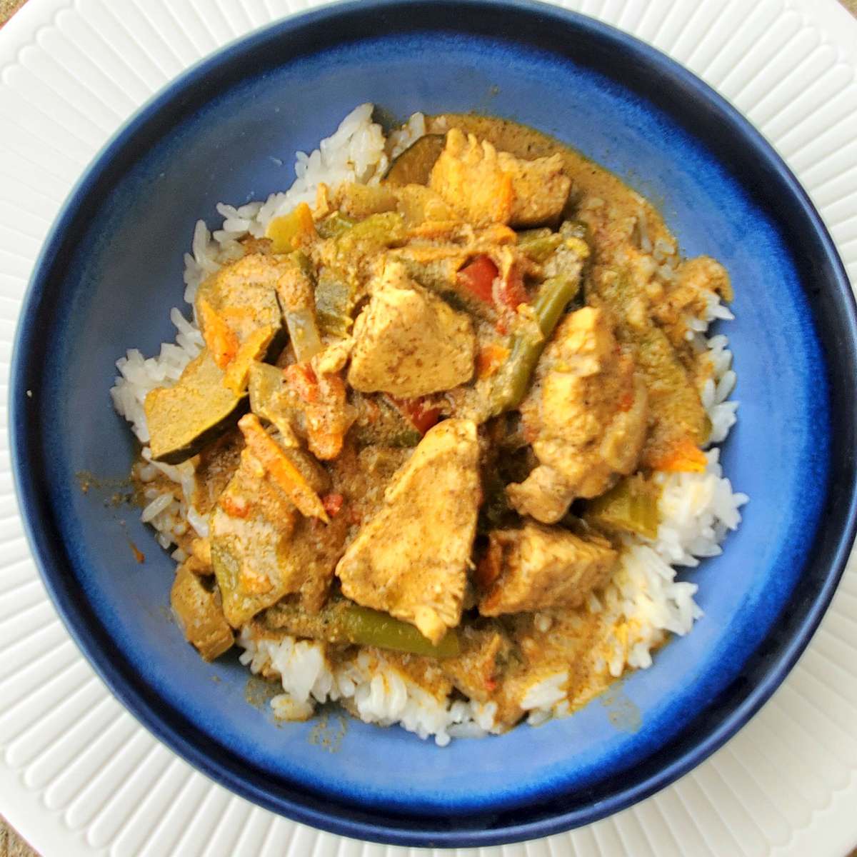 Slow Cooker Coconut Curry Chicken Recipe