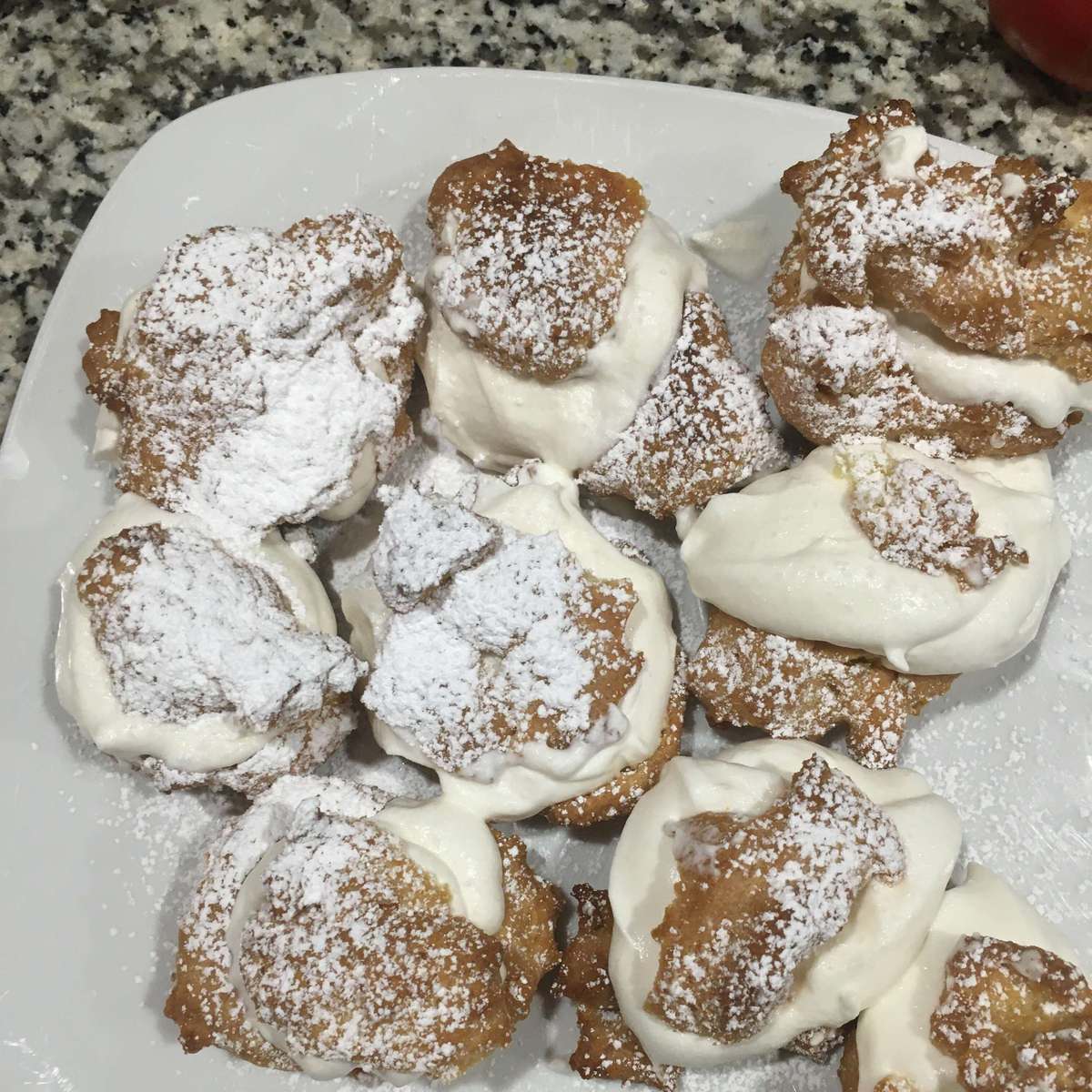 Easy Homemade Cream Puffs Recipe