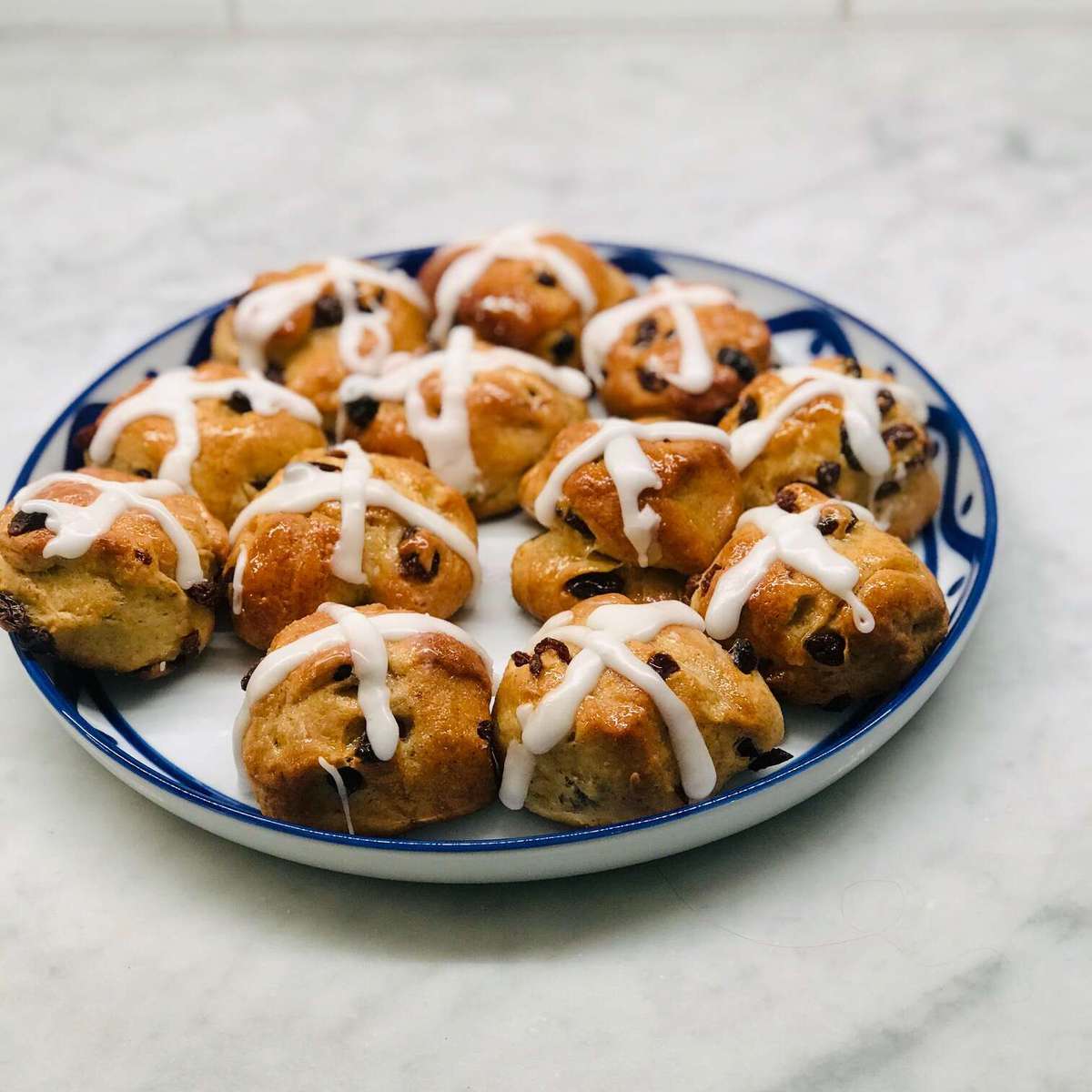 Authentic Hot Cross Buns Recipe