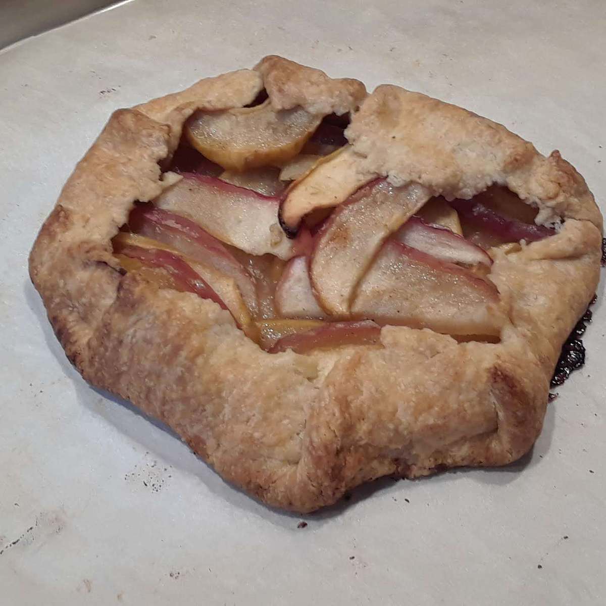 Easy Apple Galette Recipe: A Family Favorite