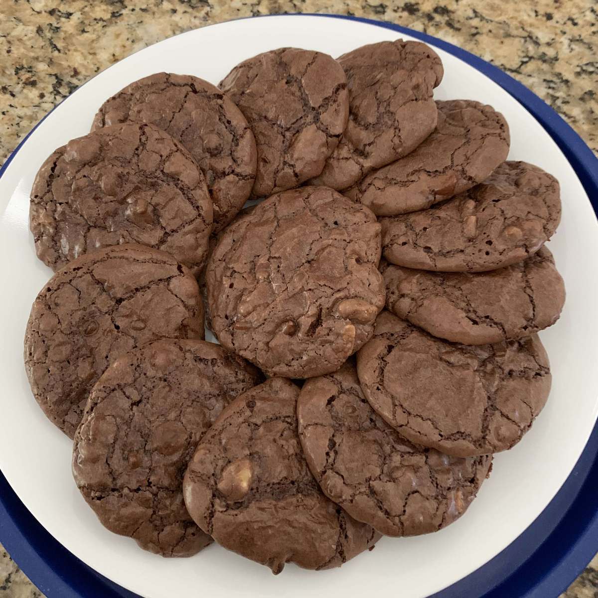 Easy Brownie Mix Cookies: Quick & Fudgy Recipe