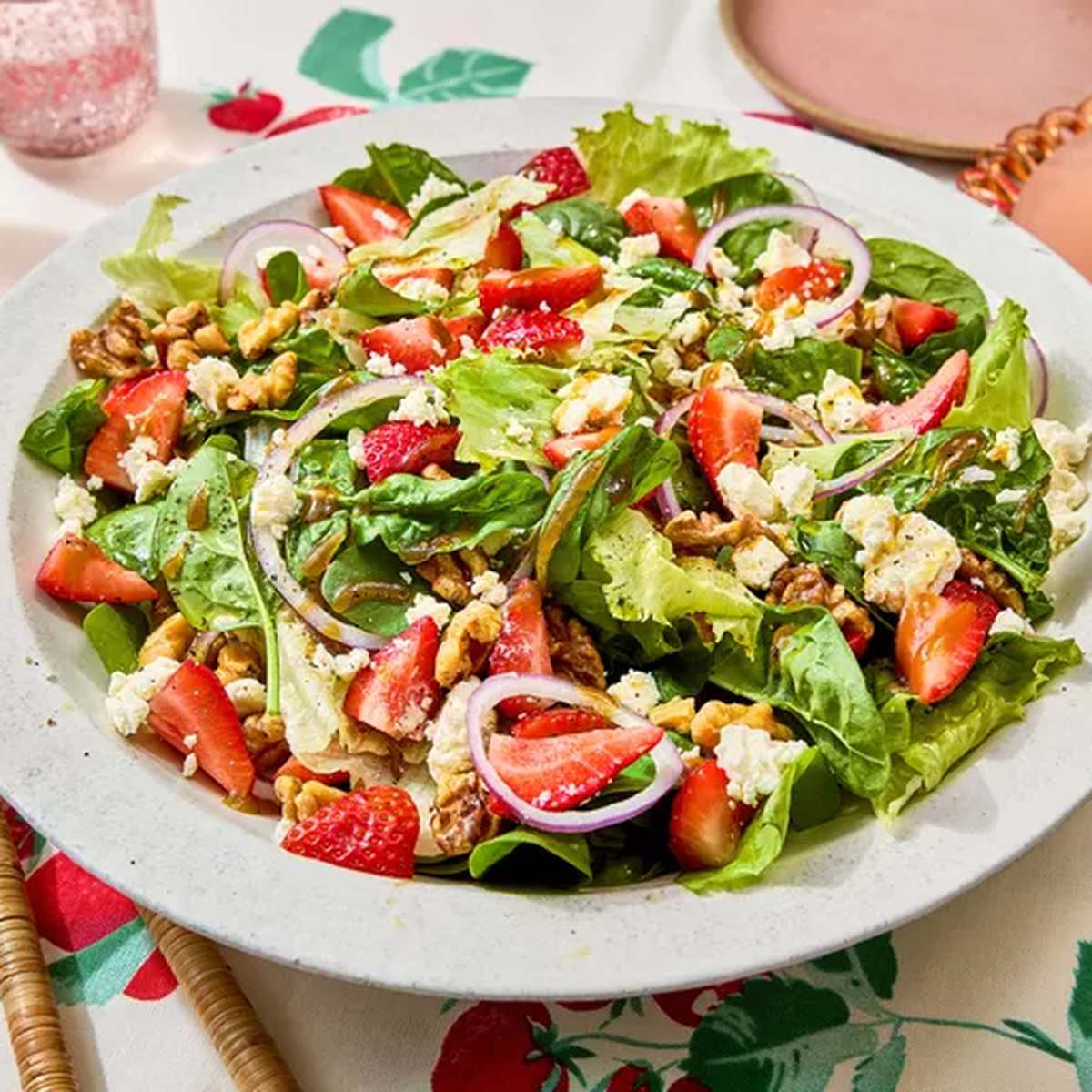 Easy & Refreshing Summer Strawberry Salad Recipe