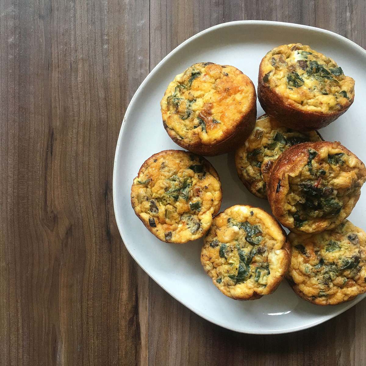 Mini Vegetarian Frittatas: A Delicious & Easy Recipe