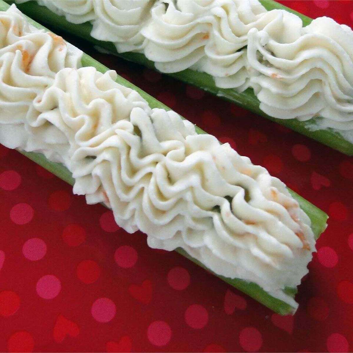 Classic Stuffed Celery Recipe: A Nostalgic Appetizer