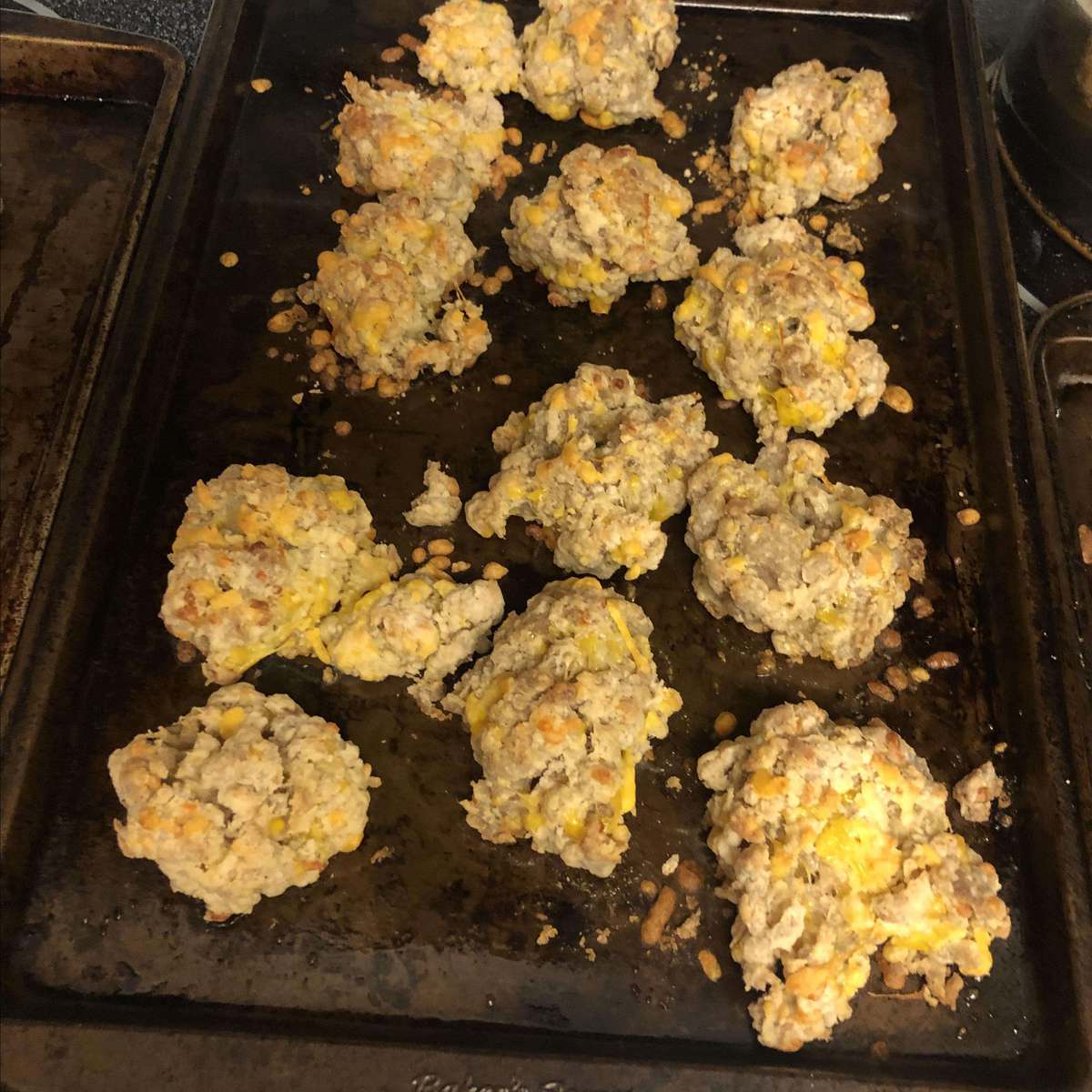 Easy Bisquick Sausage Balls Recipe