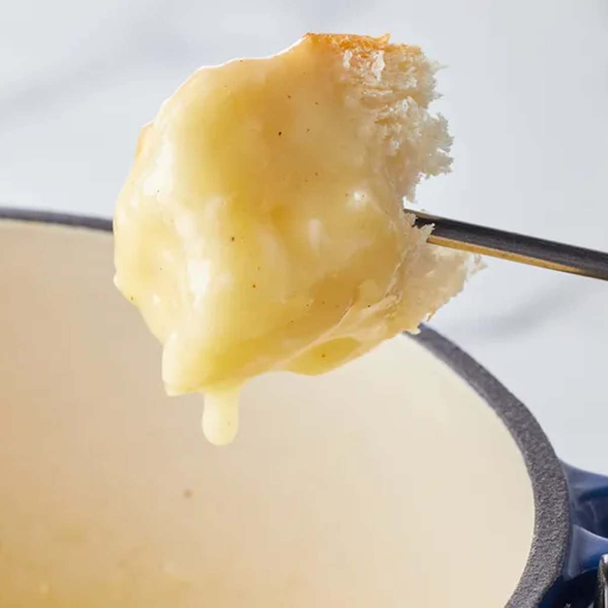 Easy Cheese Fondue Recipe