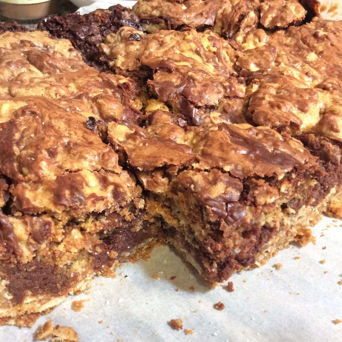 Oatmeal Fudge Bars Recipe: Easy Copycat