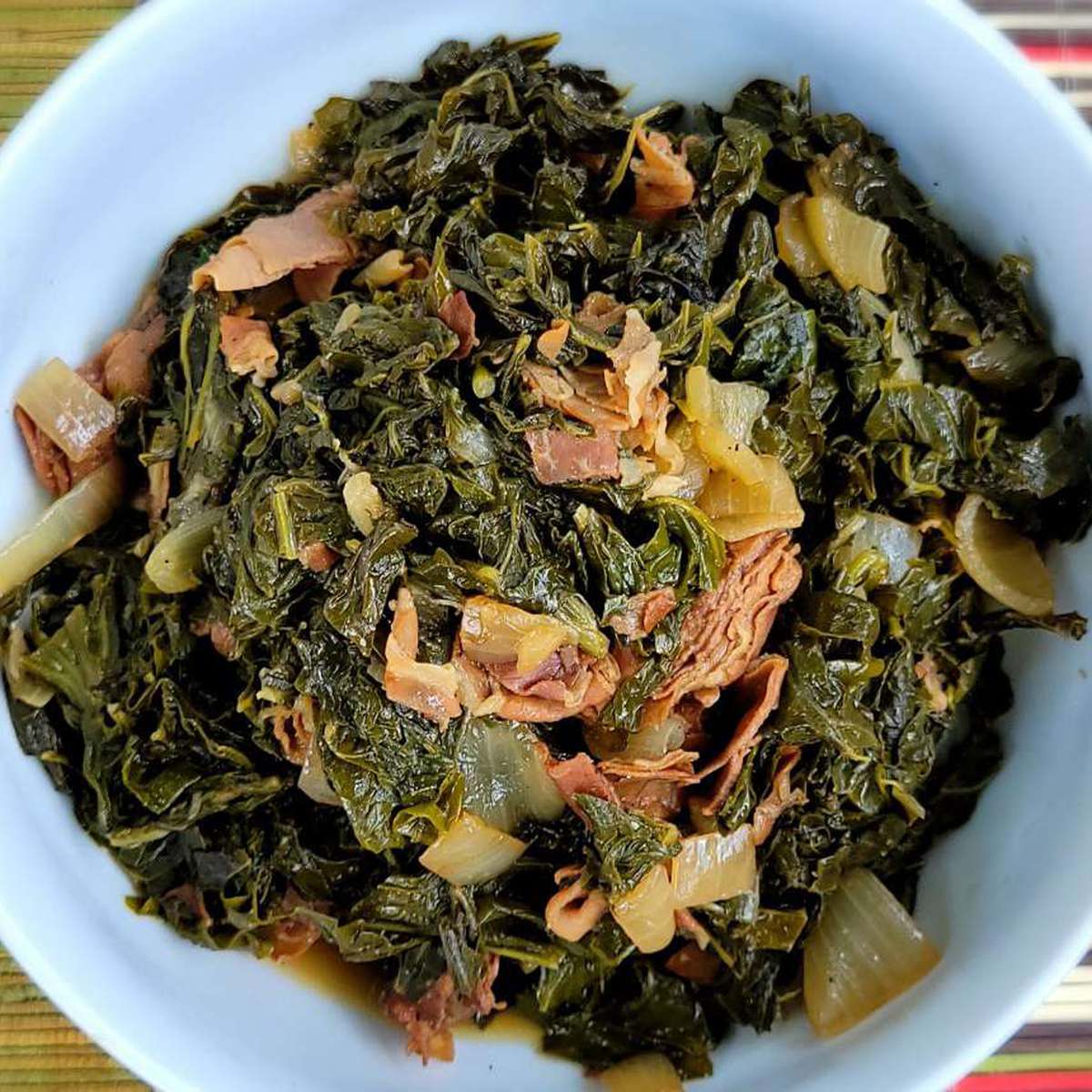 Delicious Turnip Greens with Bacon: A Southern Classic
