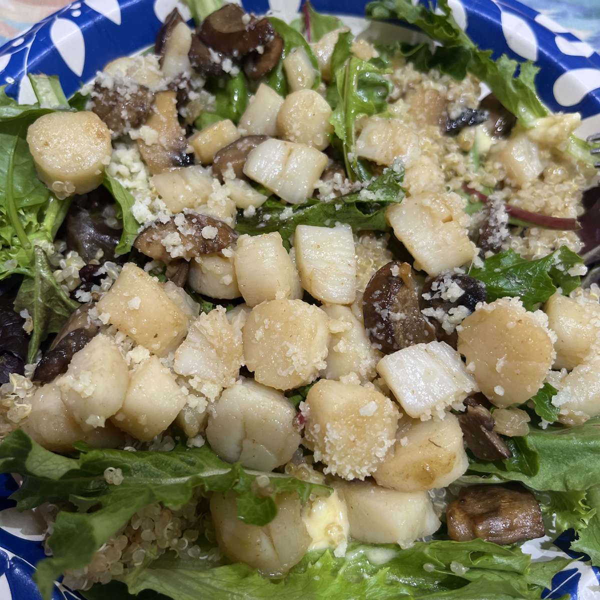 Easy Sautéed Mushrooms and Scallops Recipe