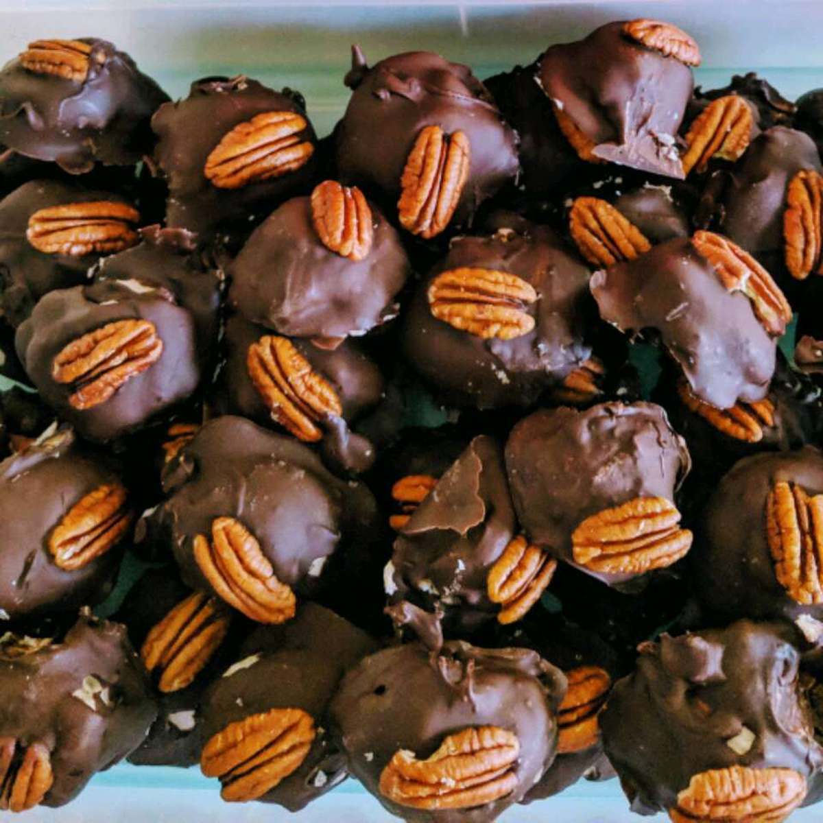 Kentucky Bourbon Balls Recipe: The Ultimate Boozy Treat