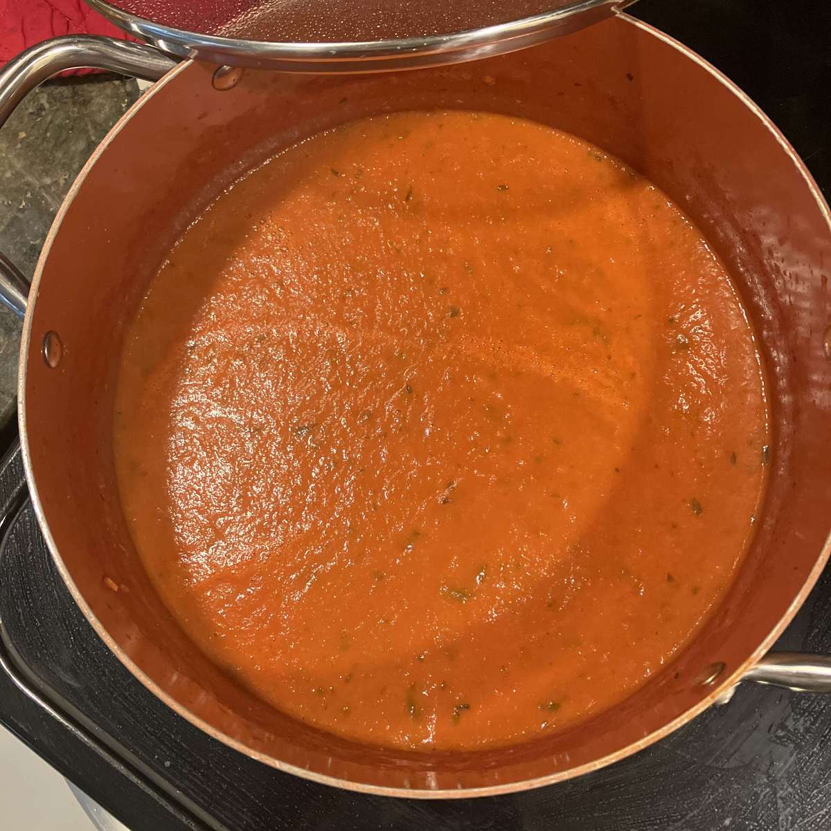 Easy Tomato Basil Soup Recipe