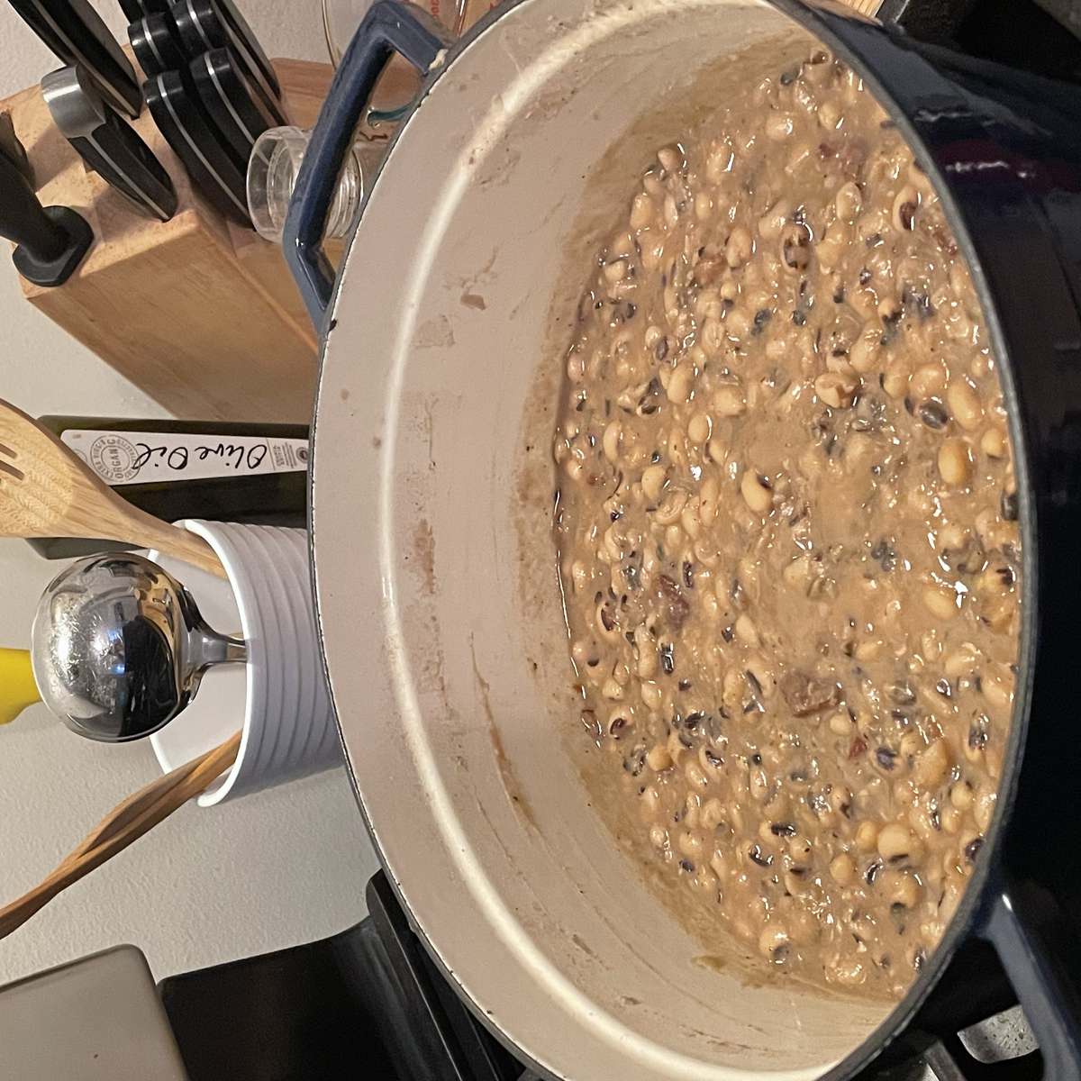 Southern Black-Eyed Peas Recipe with Bacon