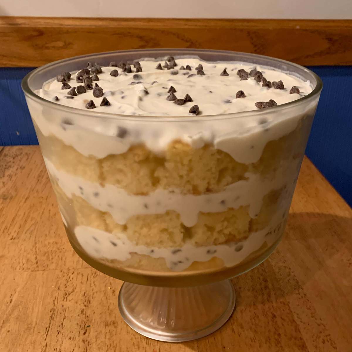 Delicious Almond Cake Cannoli Trifle Recipe