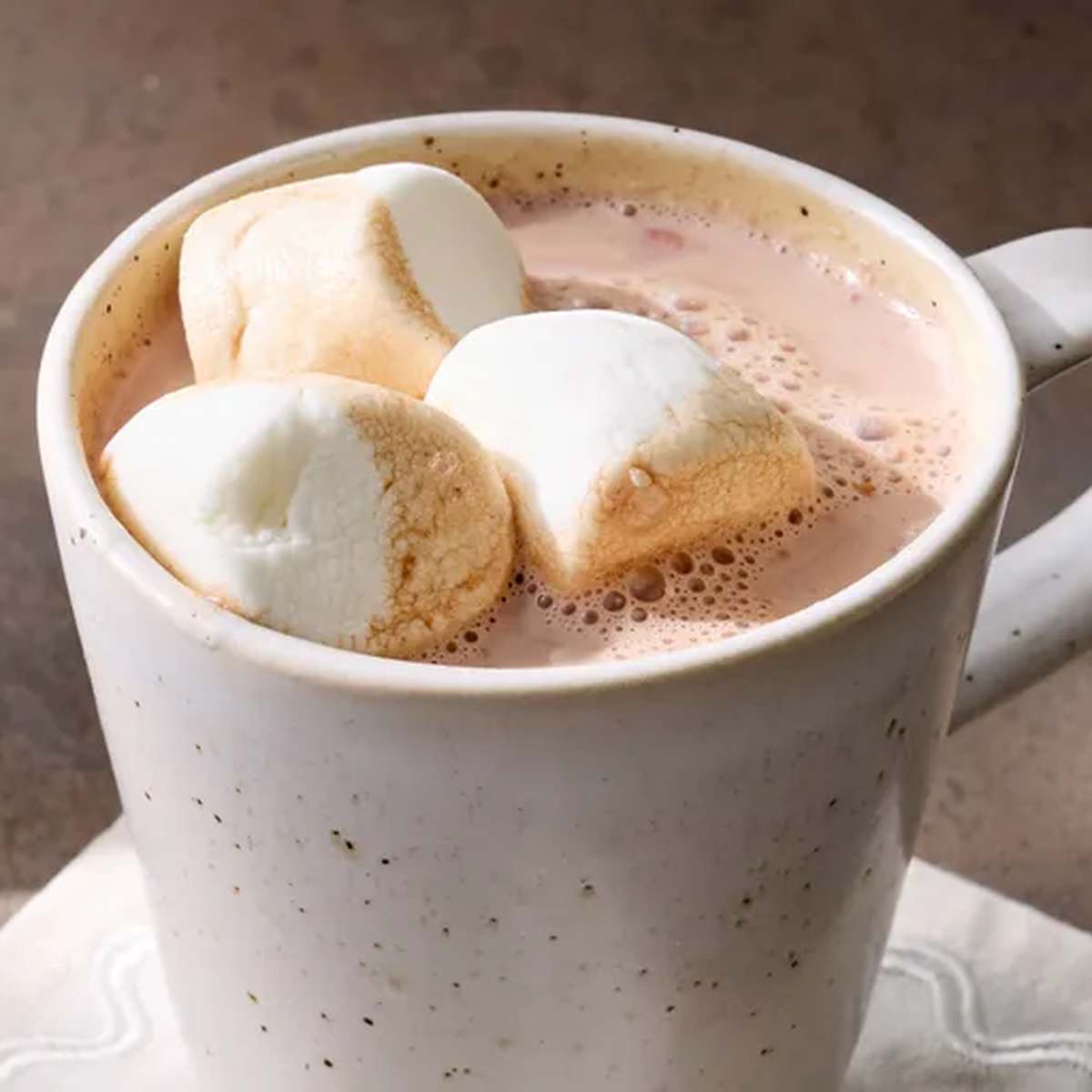Homemade Hot Cocoa Recipe: Warm Up Your Winter!