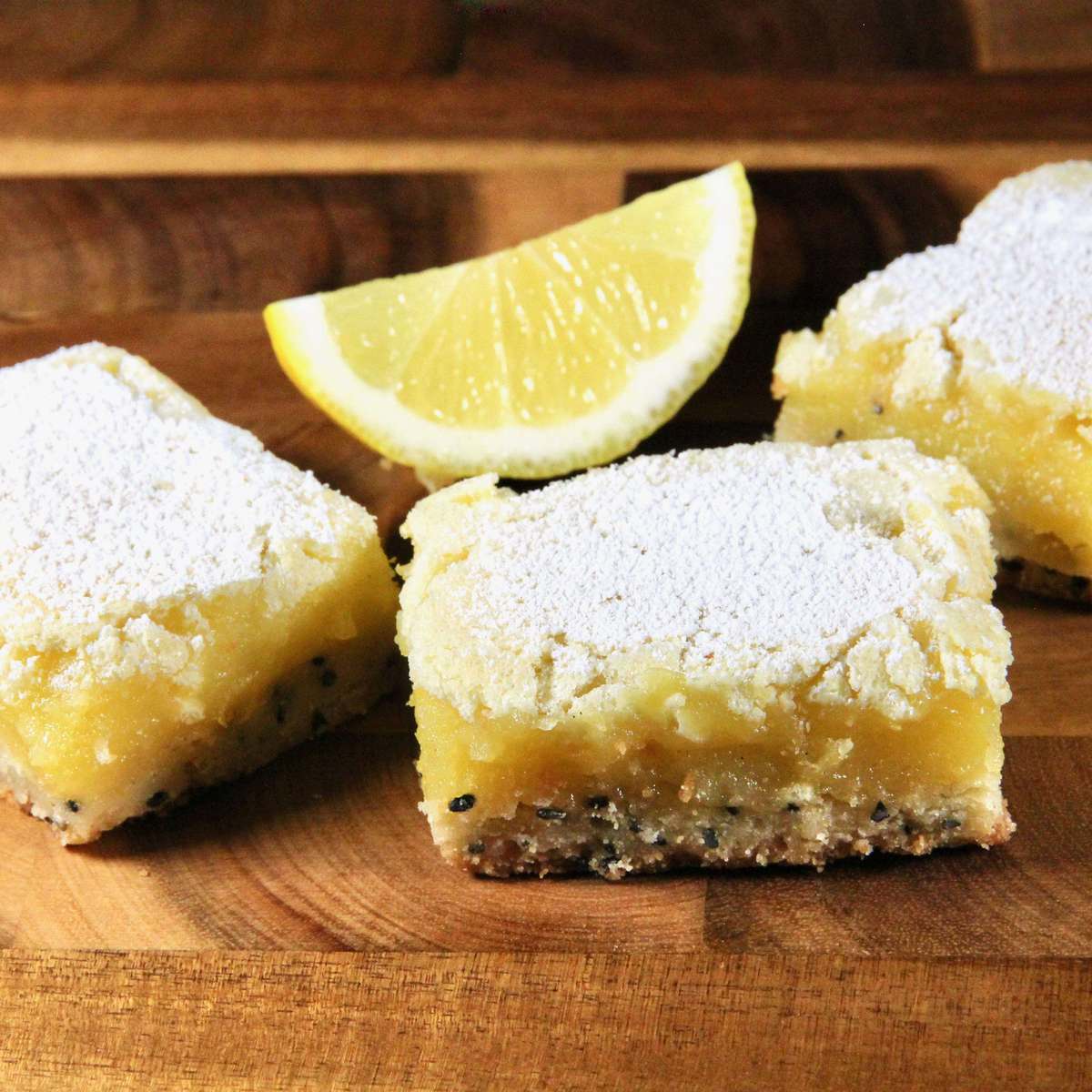 Irresistible Poppy Seed Lemon Bars Recipe