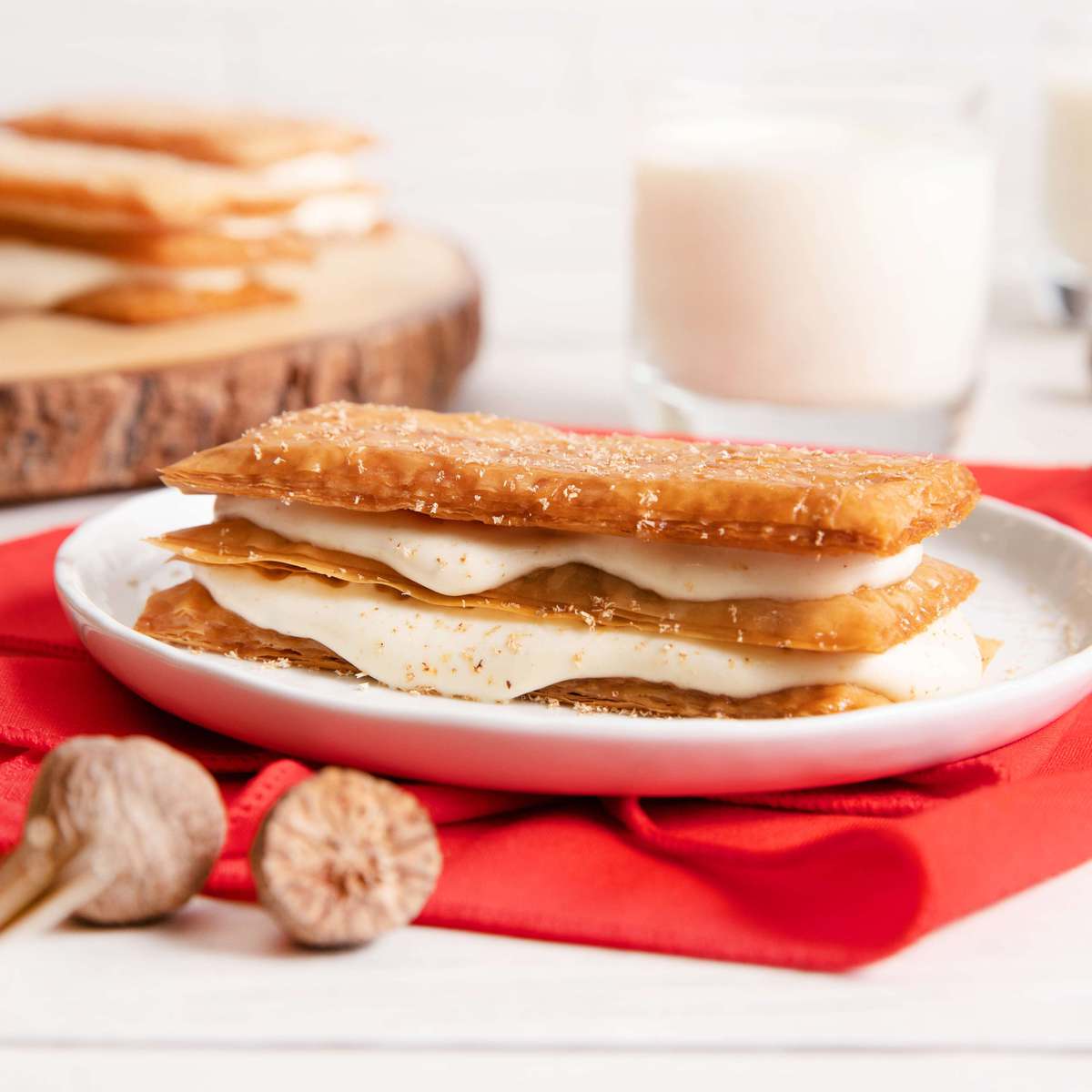 Reduced-Sugar Phyllo Napoleons with Eggnog Cream Recipe