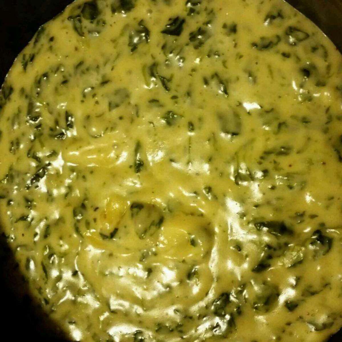 Irresistible Cheesy Beer Spinach Dip Recipe