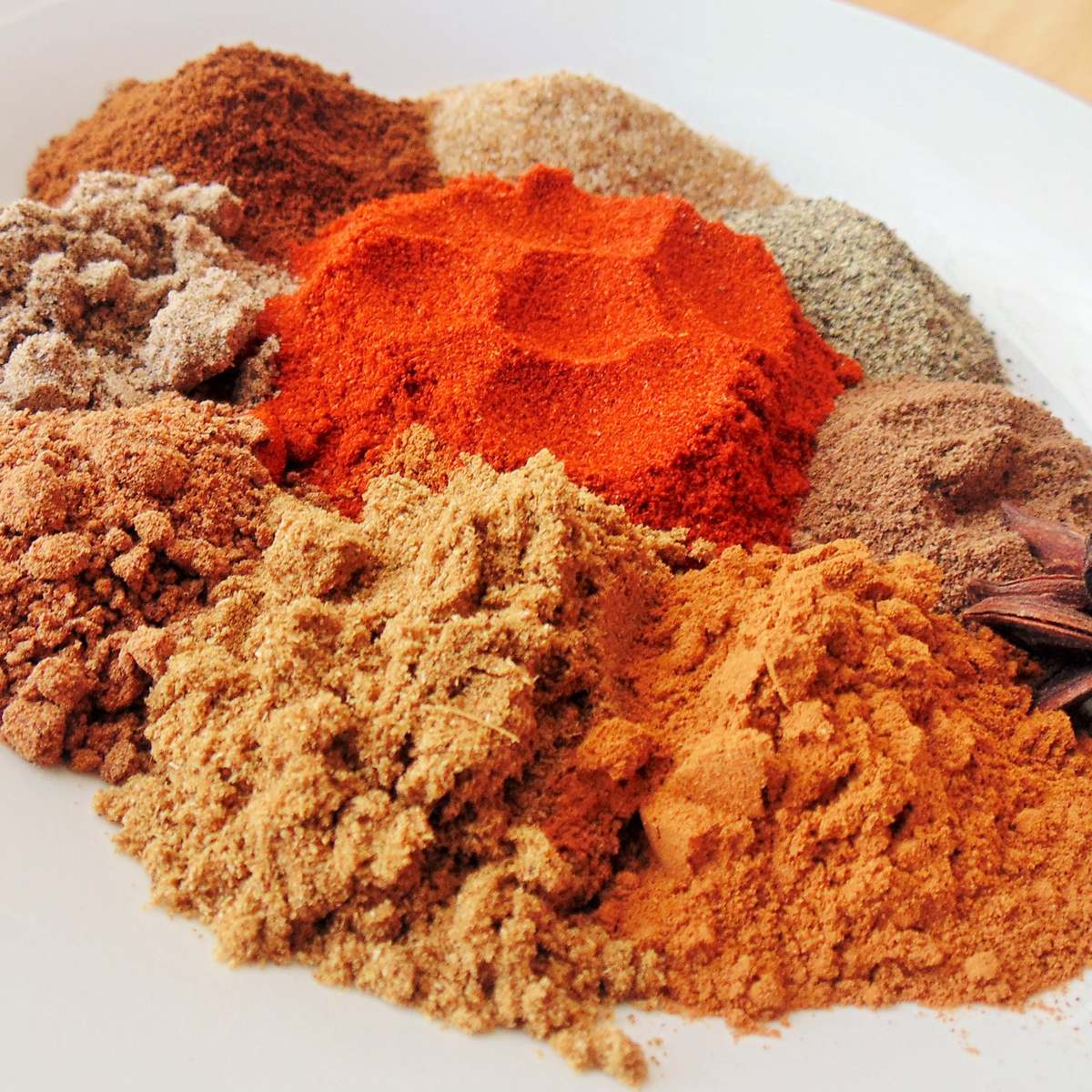 Baharat Spice Mix: An Authentic Middle Eastern Blend