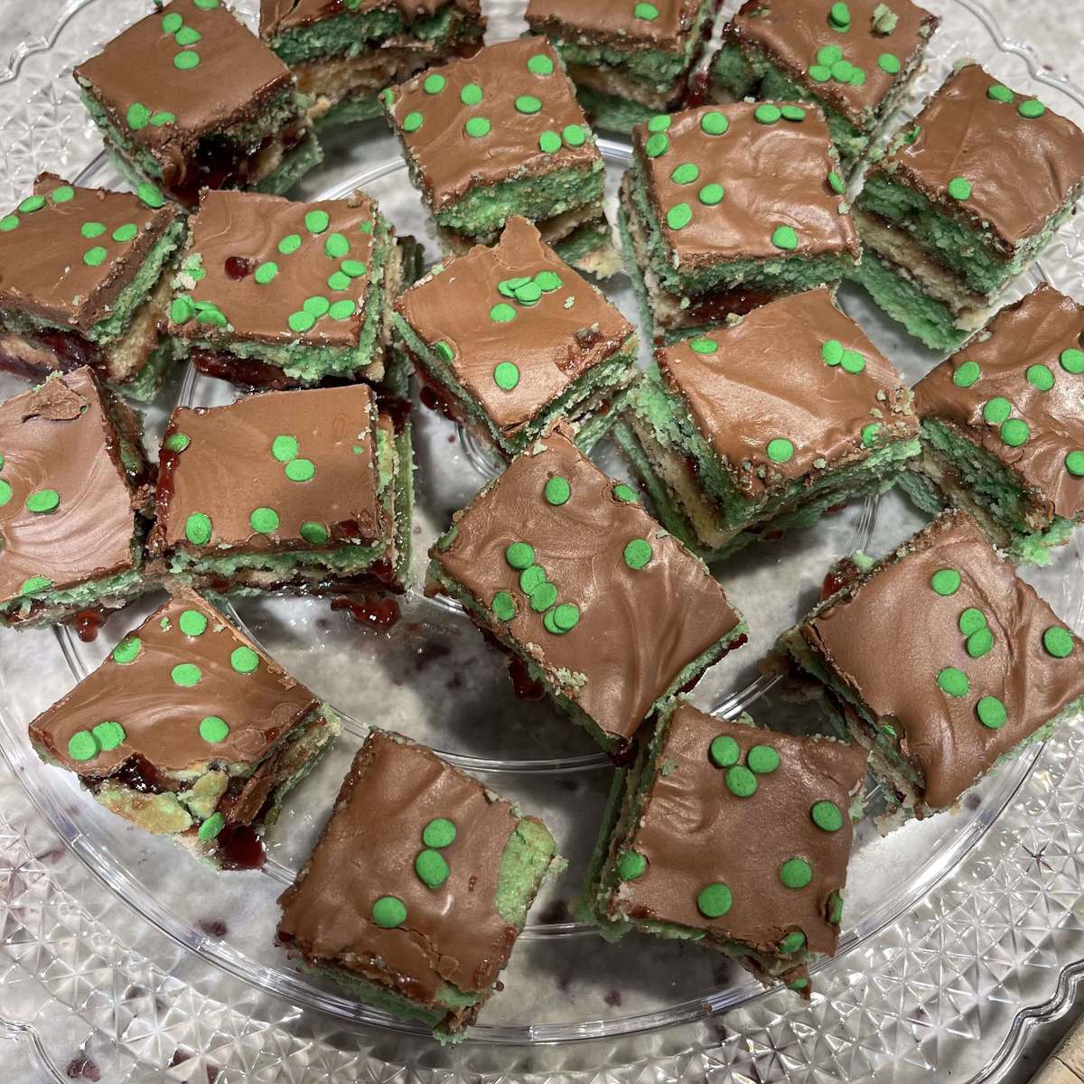 Irresistible Rainbow Cookies: A Colorful Delight