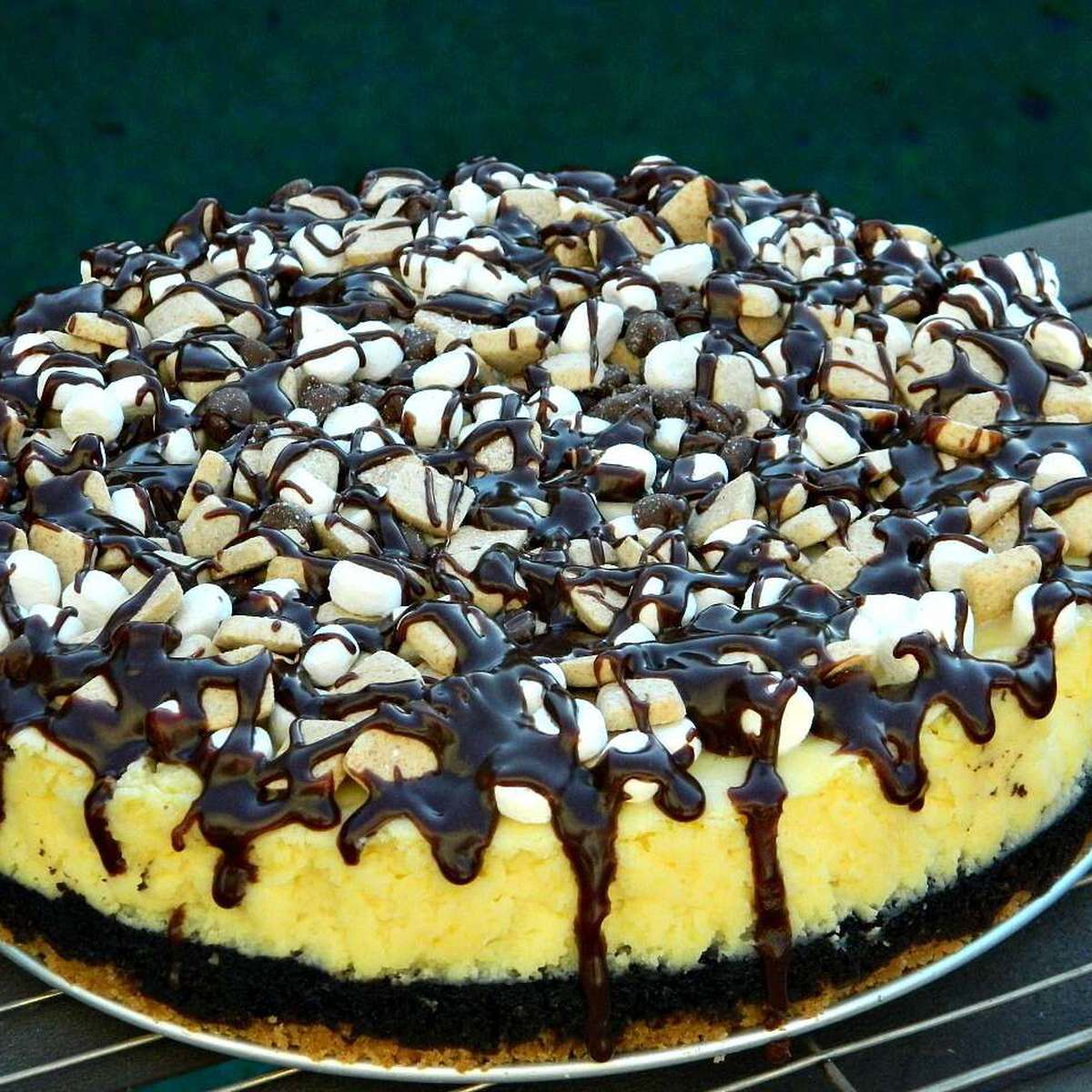 S'mores Cheesecake Recipe with Baking Pieces